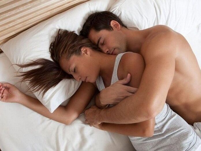 woman in bed with a man who strengthened her power